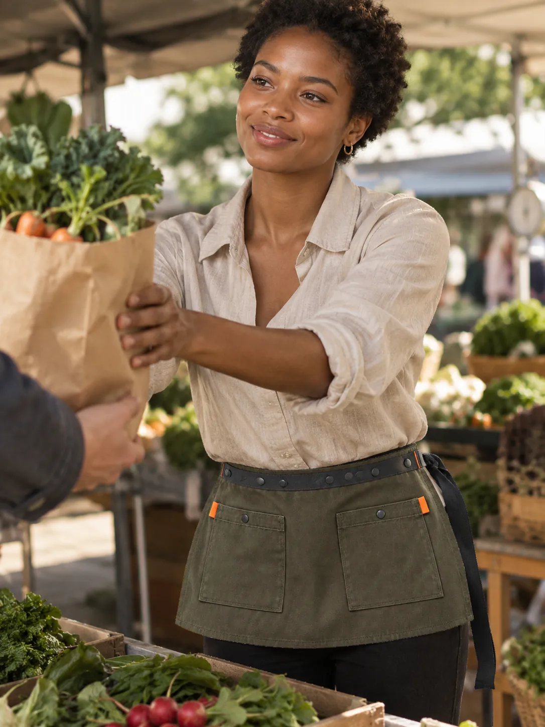 Market Stall Waist Apron in use at work